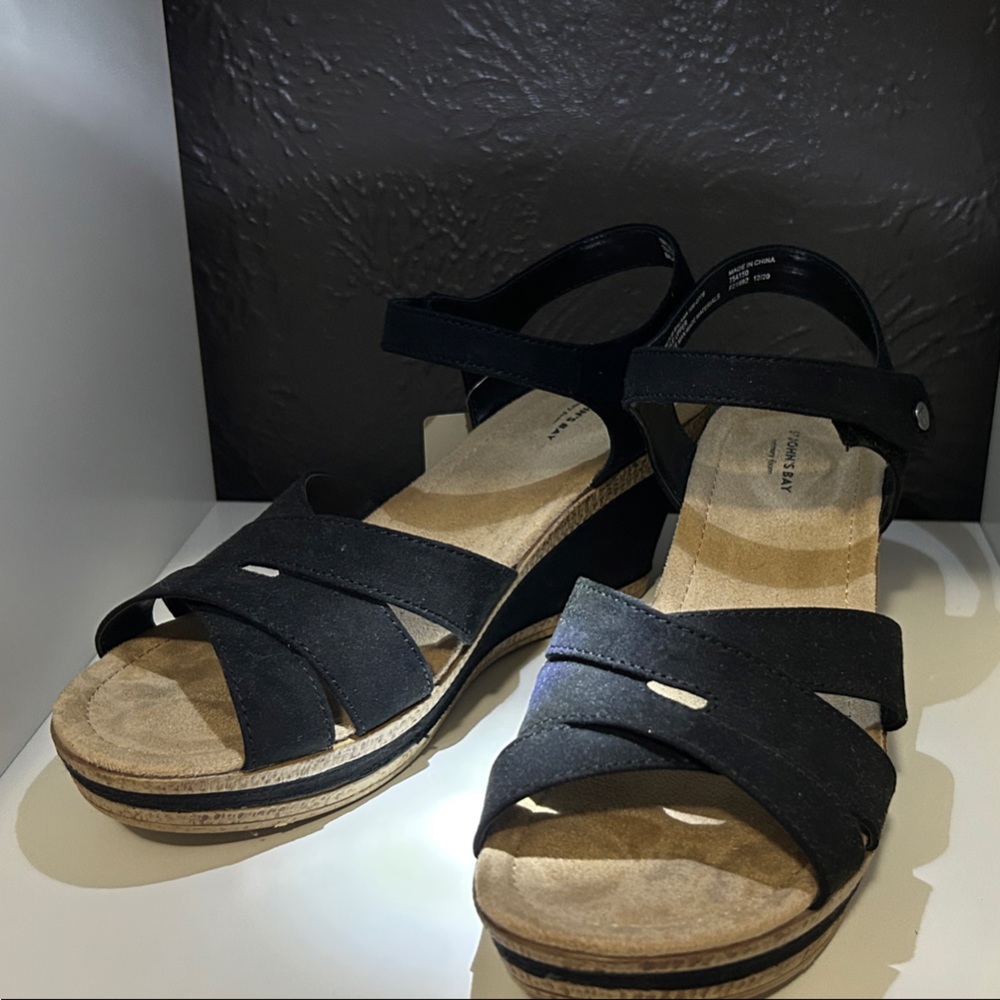St John’s Bay Black Strappy Sandals